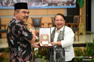 PhotoGrid_1565283709302