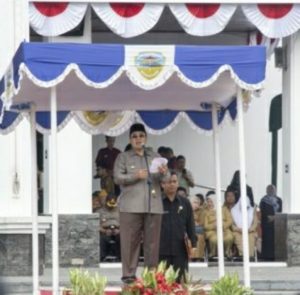 PhotoGrid_1565612929761