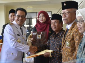 PhotoGrid_1566037045853