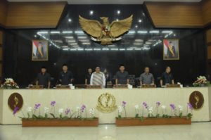 PhotoGrid_1566926970198