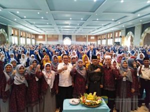 PhotoGrid_1567010279613