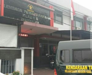 PhotoGrid_1582407779718