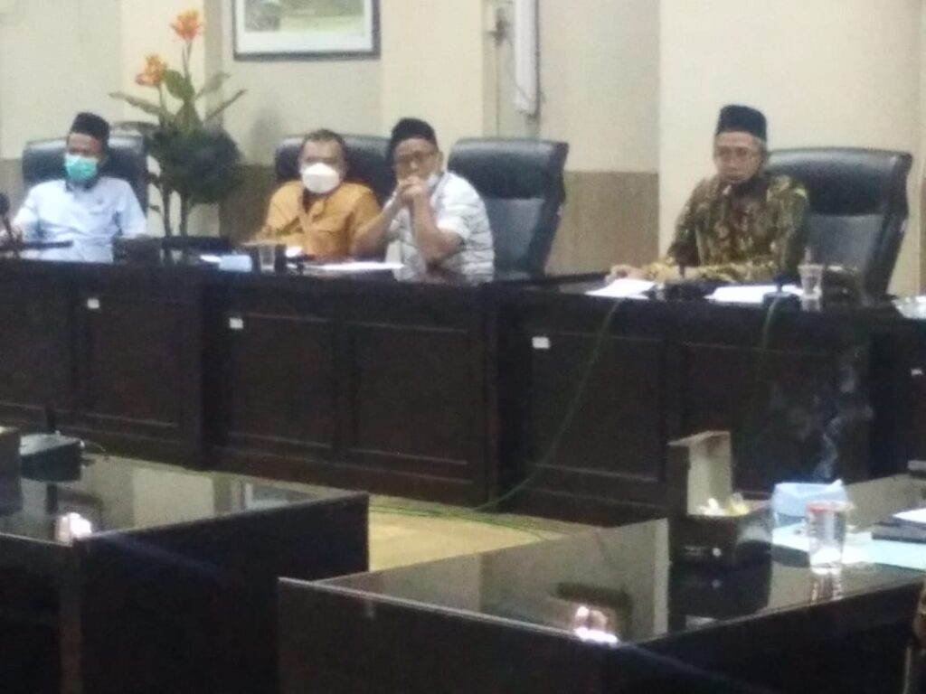 Juru Bicara Forum dan Calon Kades nomor urut 2 
